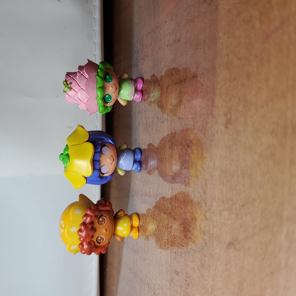 Strawberry Shortcake CheeBee Micro Figures Lot